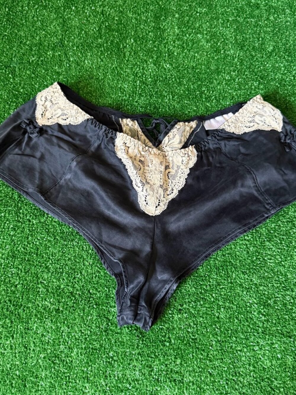 Vintage Victoria’s Secret Silk Satin French Knickers Lace Lingerie Shorts Size S